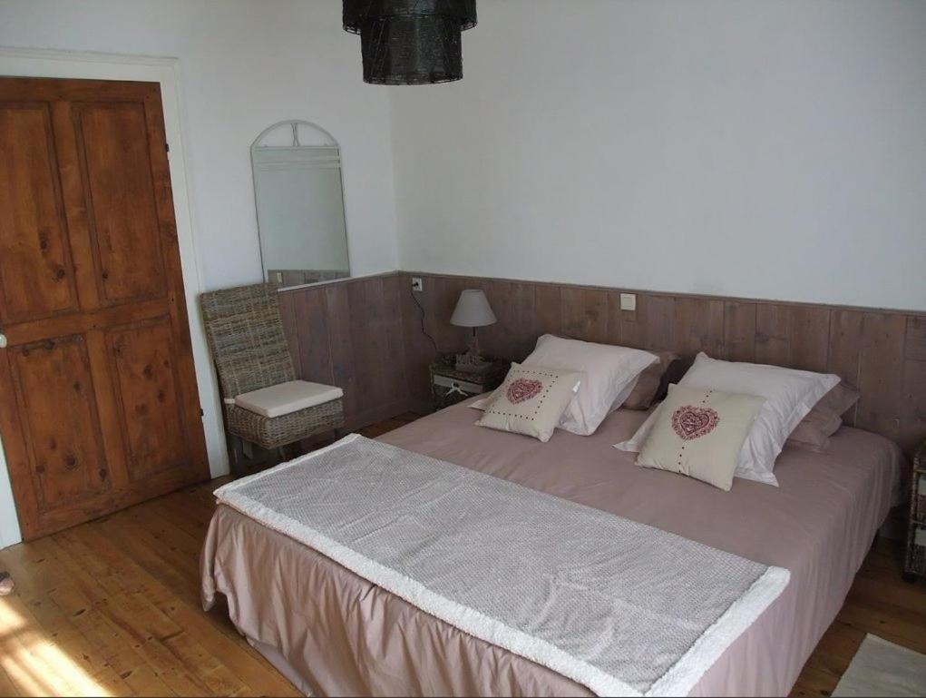 Le Domaine du Grand Cellier Gîtes Appartement en Savoie Tournon-sur-Rhône Extérieur photo