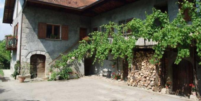 Le Domaine du Grand Cellier Gîtes Appartement en Savoie Tournon-sur-Rhône Extérieur photo
